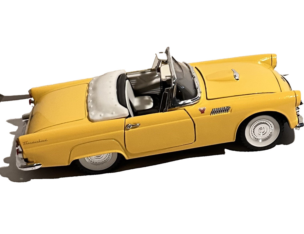 Yellow Ford Thunderbird Convertible (1955) Diecast 1/24 Scale SS7714 New A25